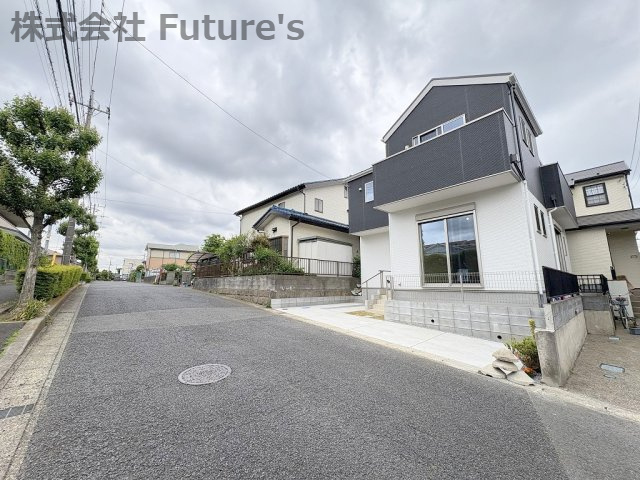 流山市加2丁目　新築戸建　全1棟の前面道路含む現地写真|前面道路含む現地写真です。