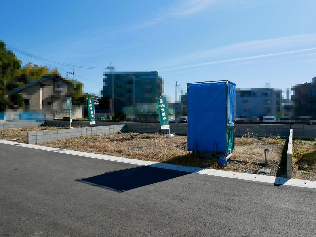 京都市西京区大枝沓掛町の前面道路含む現地写真|建物プランの詳細に関するご説明も可能です！
お気軽にお問い合わせください♪