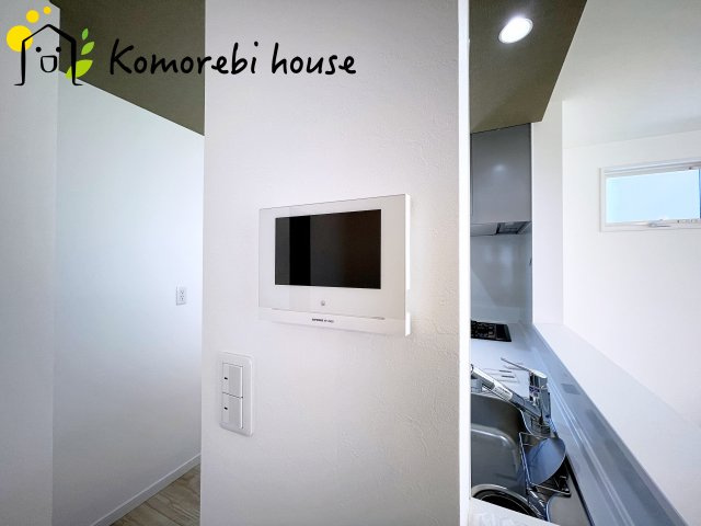 桶川市上日出谷南　2期　ピュアガーデン　戸建て　04の防犯設備|モニター付インターホンです