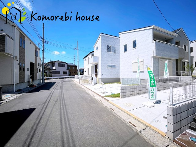 桶川市上日出谷南　2期　ピュアガーデン　戸建て　04の前面道路含む現地写真|前面道路含む現地写真です