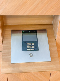 【エントランス】 | パークホームズ武蔵関：オートロック付きなのでセキュリティも安心♪