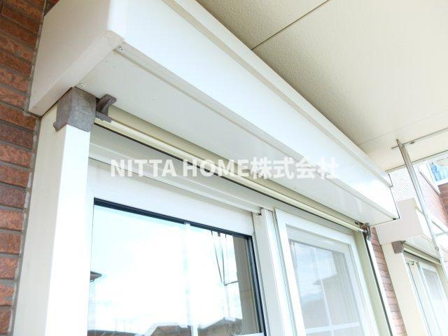 プリマヴェーラ壱番館のバルコニー|シャッター雨戸も搭載！