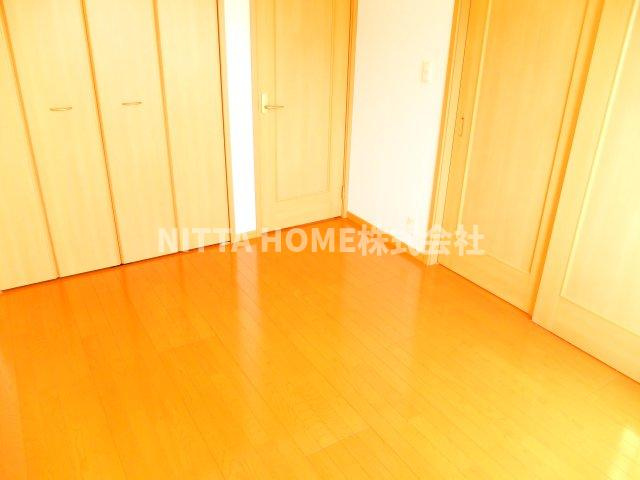 プリマヴェーラ壱番館の子供部屋|明るい木目が素敵ですよね◇