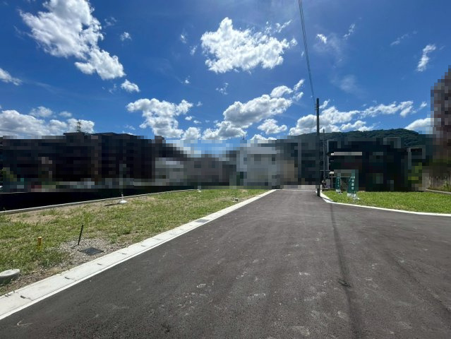 【成約済】京都市西京区大枝沓掛町の前面道路含む現地写真|現地土地写真