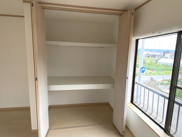 西条市大町　中古住宅の収納