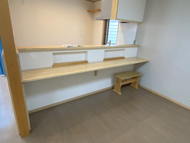 西条市大町　中古住宅の内装