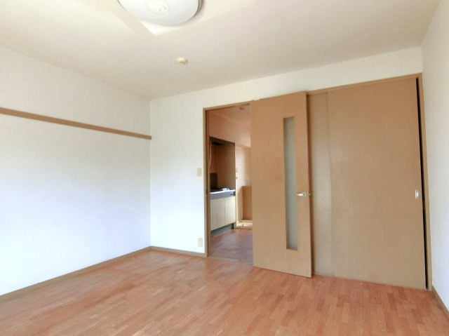 ナカムラコーポAの洋室