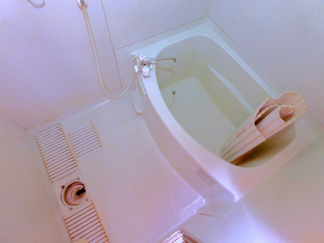 ナカムラコーポAの浴室