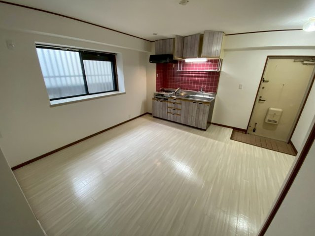 ハイム王子公園の居間・リビング