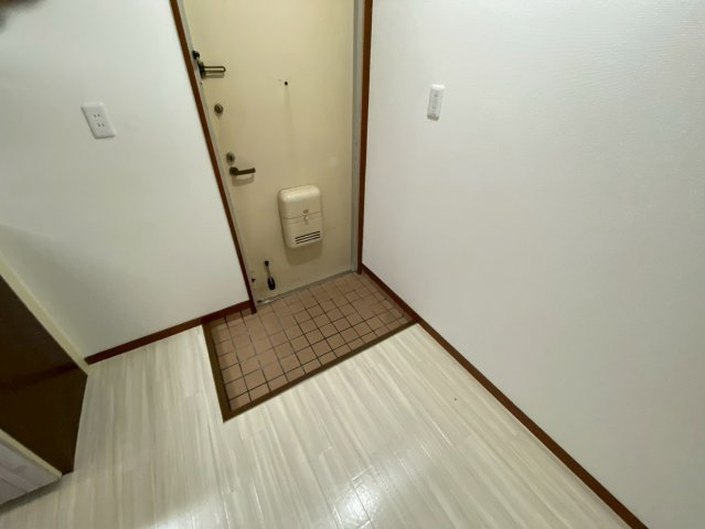 ハイム王子公園の玄関