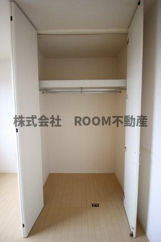 フローリッシュメゾンの収納|こまごまとしたものを収納できそうですね