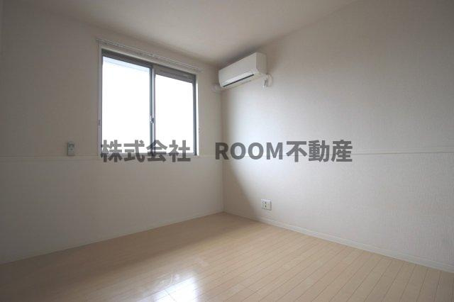 フローリッシュメゾンの洋室|個人の部屋や寝室として使える洋室です