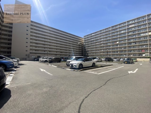 関目グリーンハイツA棟の駐車場