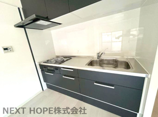 【キッチン】 | サンロイヤル南園田 | 新品のシステムキッチンです♪収納力も有り、使い勝手も良いです！！