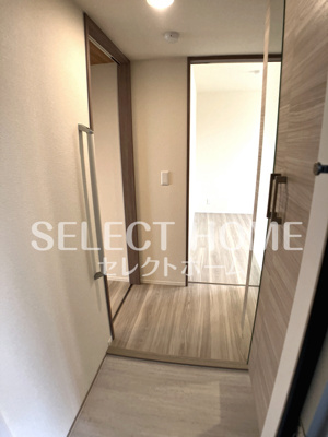  | ル・トリシア