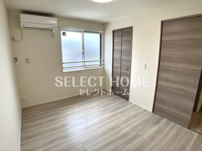  | ル・トリシア