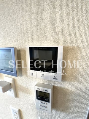  | ル・トリシア