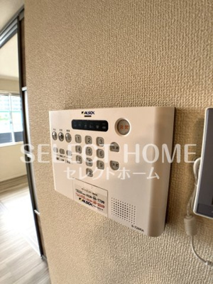  | ル・トリシア