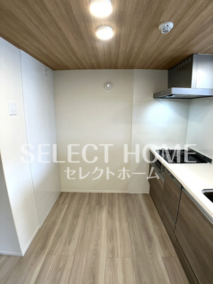  | ル・トリシア