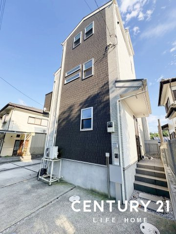 【外観】 | 東急田園都市線「青葉台」中古戸建 | 落ち着いた雰囲気の外観です