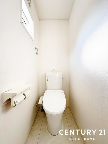 【トイレ】 | 東急田園都市線「青葉台」中古戸建 | トイレです