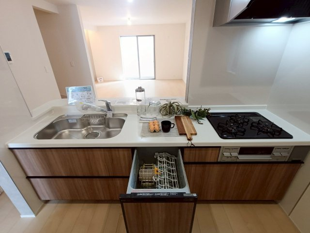 八潮市　伊草1丁目　新築戸建　　全1棟のキッチン|キッチンです