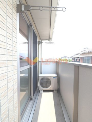 【バルコニー】 | ヴァンテアン | バルコニーがあります