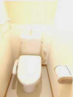 PASTRAL花南Ⅰのトイレ|洗浄機能付き暖房便座