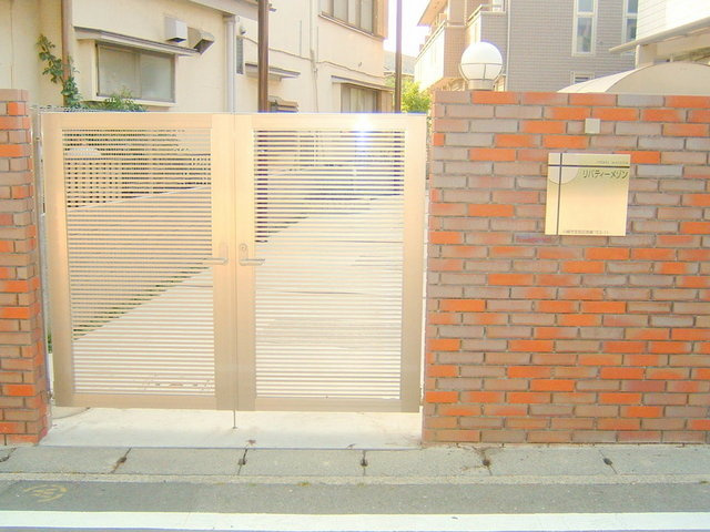 Ｌｉｂｅｒｔｙ　Ｍａｉｓｏｎのエントランス|アプローチ