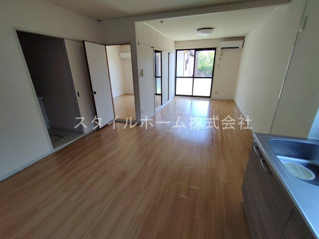 ハートホーム大西の居間・リビング