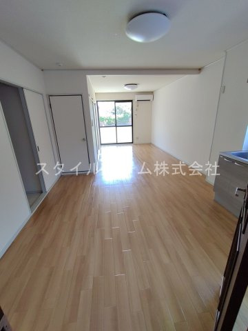 ハートホーム大西の居間・リビング