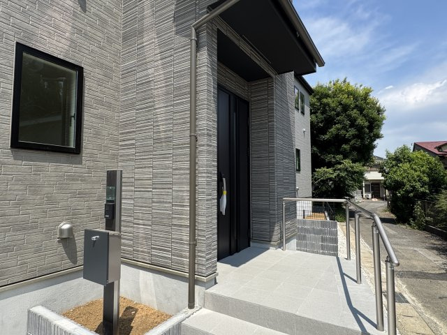 松戸市八ケ崎１丁目新築戸建（八ヶ崎１丁目Ⅲ）のエントランス|エントランス・玄関ポーチ