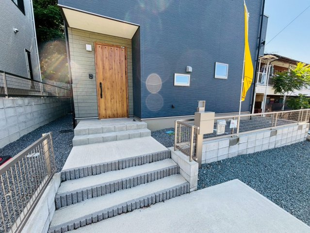 アイパッソの家／中央区黒髪４丁目２号地のエントランス