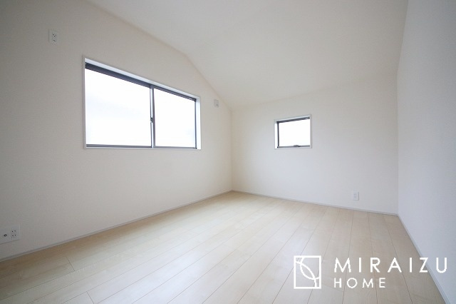 【子供部屋】 | 平日・休日問わず、いつでもご見学が出来ます♪☆実際に見て、触れて感じる安心のお住まい探しを体験して下さい♪☆物件情報だけでなく、地域の特色などなどエリア情報もお伝え出来たら嬉しいです♪