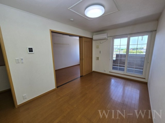 River side Bellの居間・リビング