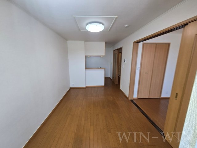 River side Bellの居間・リビング