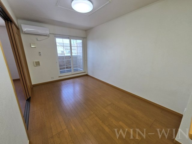 River side Bellの居間・リビング