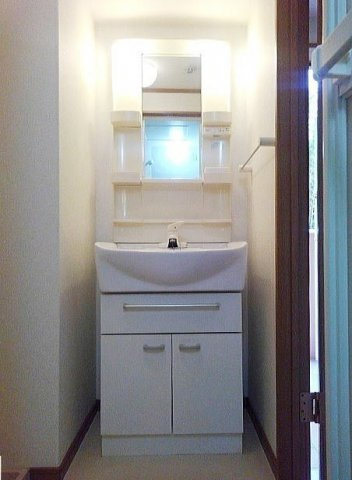 熊本市東区下南部２丁目の賃貸マンションの洗面所|洗面所です