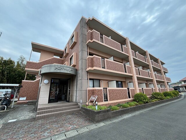熊本市東区下南部２丁目の賃貸マンション