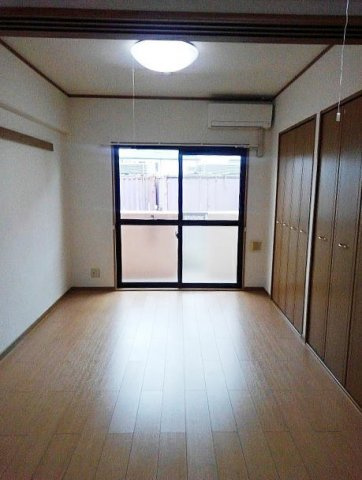 熊本市東区下南部２丁目の賃貸マンションの居間・リビング|こちらの居間で趣味の時間をお楽しみください