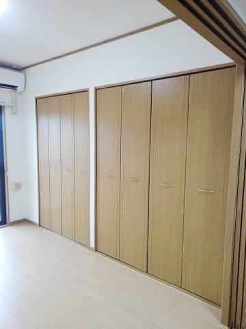 熊本市東区下南部２丁目の賃貸マンションの収納|こまごまとしたものを収納できそうですね