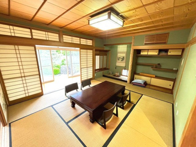 【和室】 | 槇塚台３丁　中古一戸建 | 【和室】和室ありますよ！イグサの香りで癒しの空間になりますね！客間にも使える落ち着く空間です！