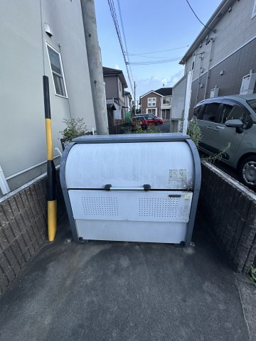 プチハイムIの駐車場