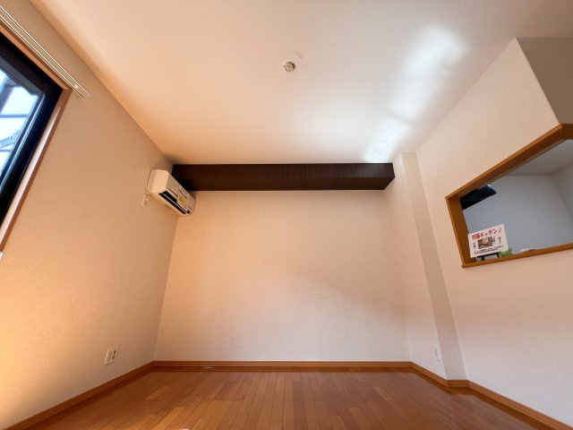 シャンポール Ⅱの居間・リビング