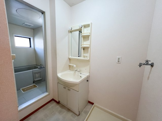 シャンポール Ⅱの洗面所