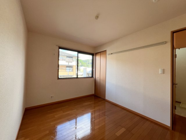 シャンポール Ⅱの洋室