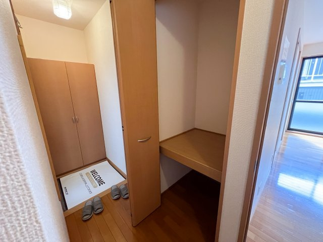 シャンポール Ⅱの玄関