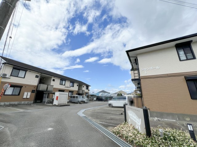 シャンポール Ⅱの外観