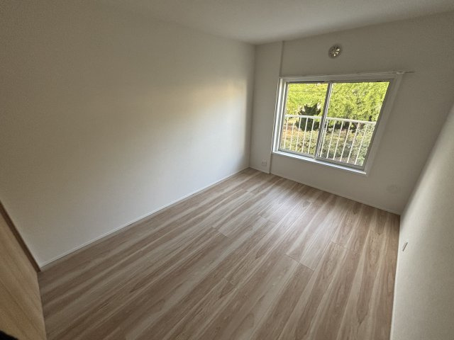 【洋室】吾妻南住宅１７号棟 