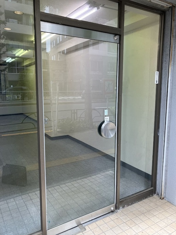 六義園第８コーポの外観